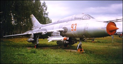 Sukhoi Su-17