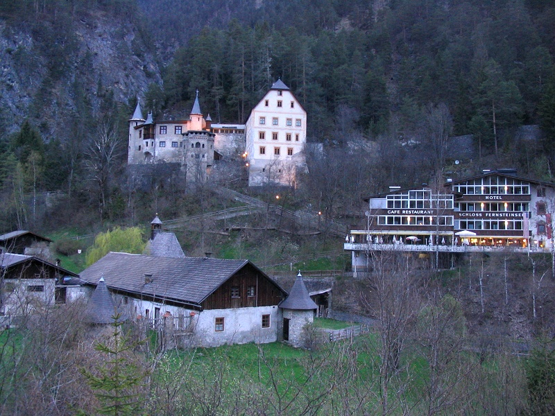 pictures of germany castles. GERMANY. CASTLES IN SCHWANGAU